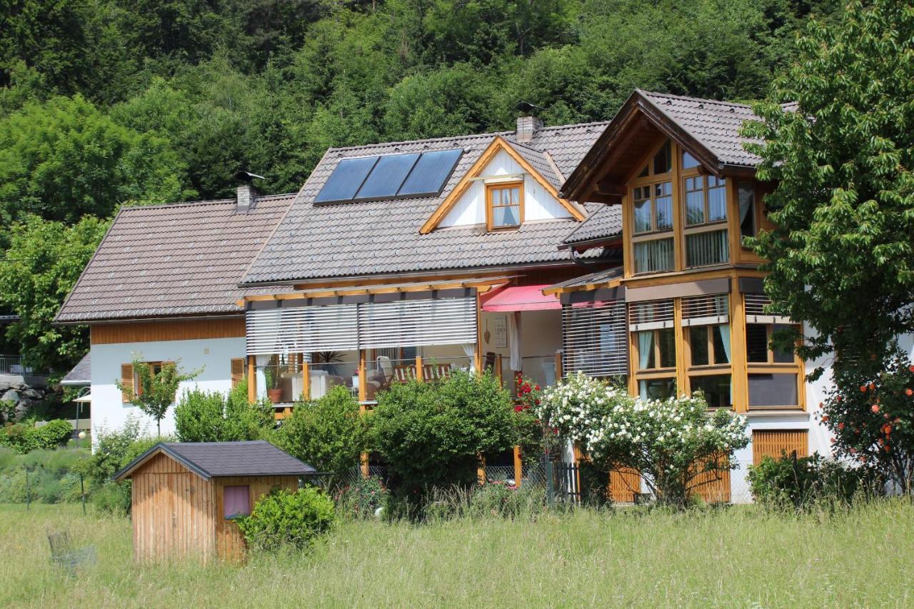 Ferienhaus Familie Zimmermann Keutschach am See Exterior photo