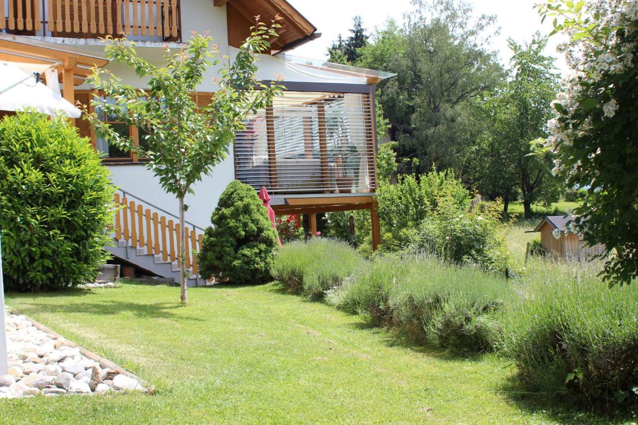 Ferienhaus Familie Zimmermann Keutschach am See Exterior photo